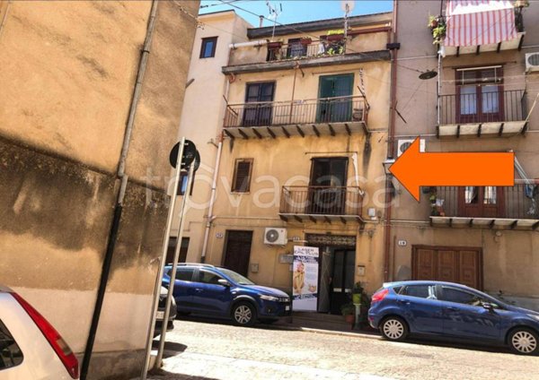 casa indipendente in vendita a Castelbuono