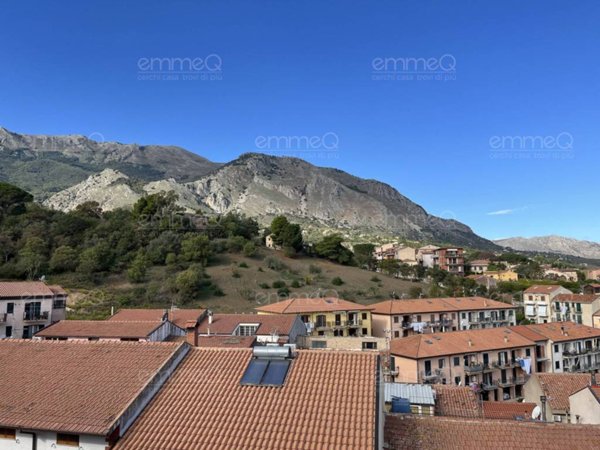 appartamento in vendita a Castelbuono