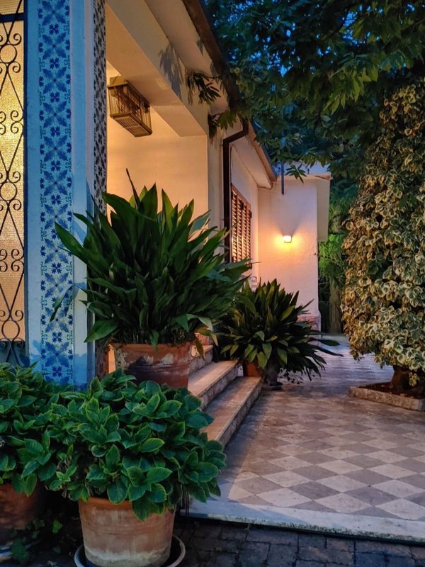 casa indipendente in vendita a Castelbuono