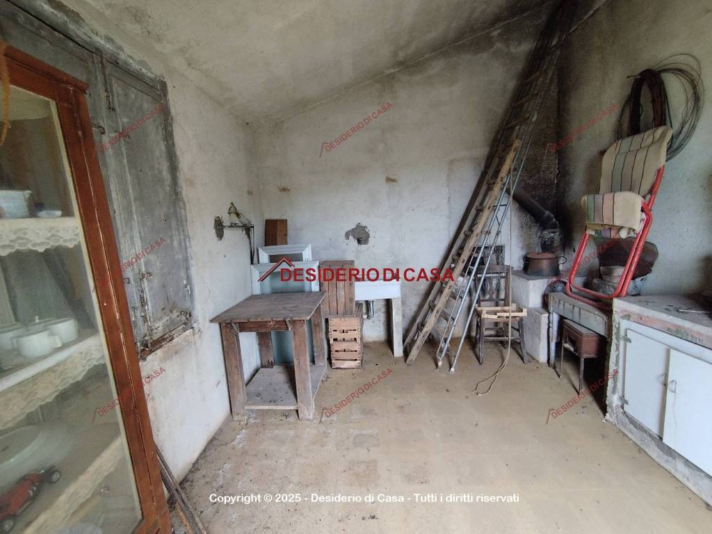 casa indipendente in vendita a Castelbuono