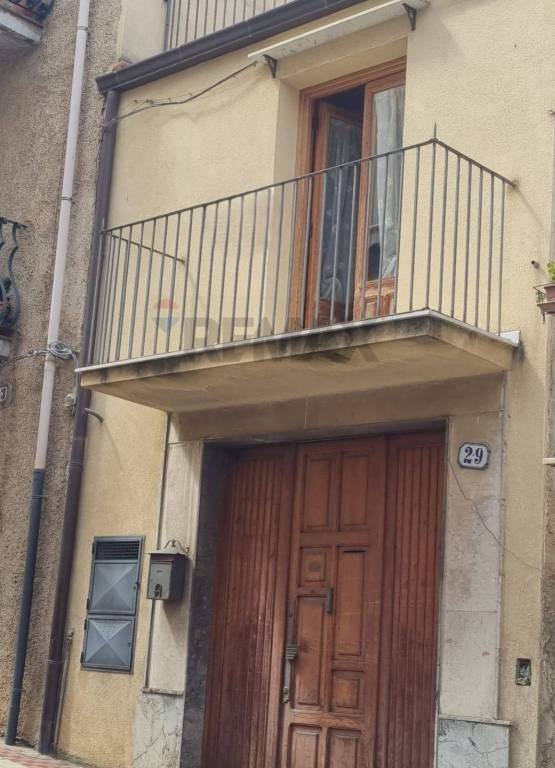 appartamento in vendita a Castelbuono