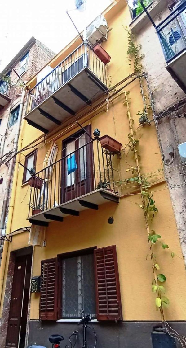 casa indipendente in vendita a Castelbuono