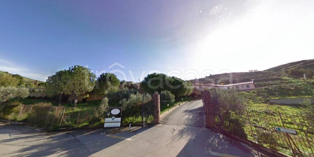 ufficio in vendita a Castelbuono