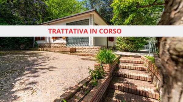 casa indipendente in vendita a Castelbuono