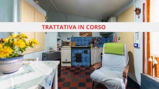 casa indipendente in vendita a Castelbuono