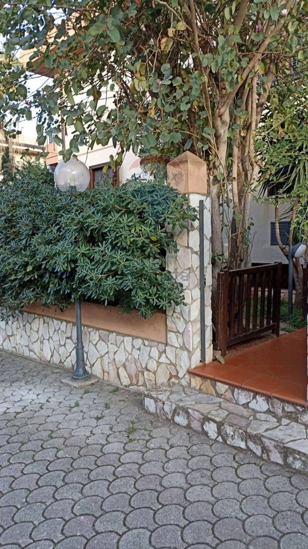 casa indipendente in vendita a Casteldaccia