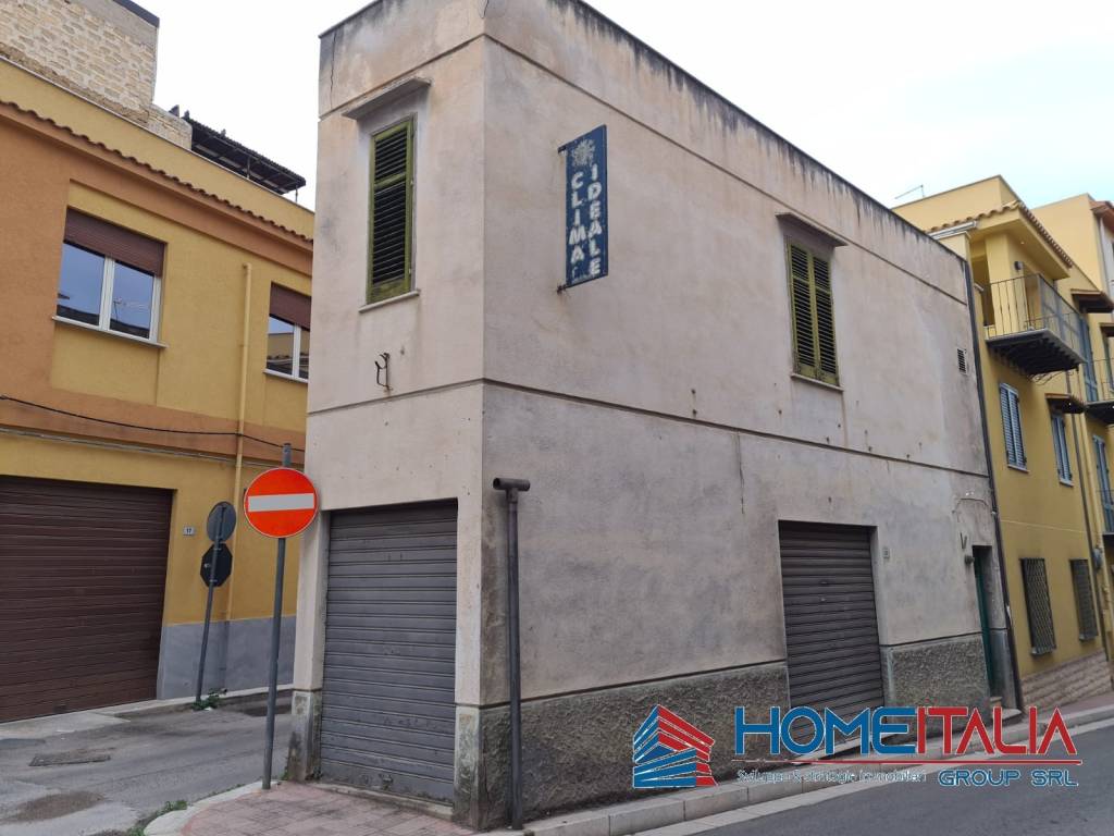 casa indipendente in vendita a Casteldaccia