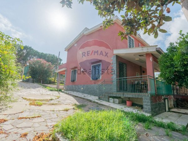 casa indipendente in vendita a Casteldaccia