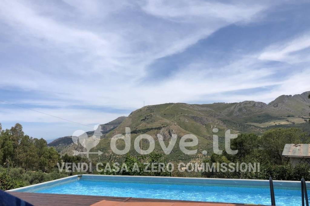 casa indipendente in vendita a Casteldaccia