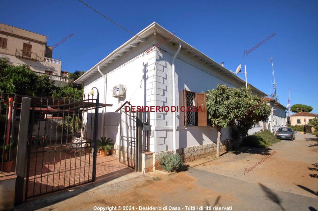 casa indipendente in vendita a Casteldaccia