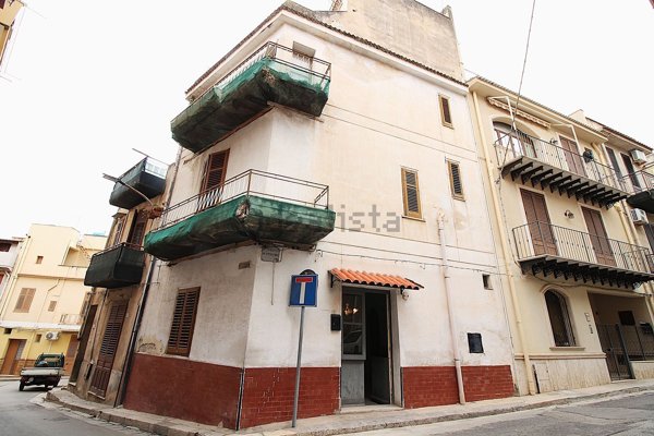 casa indipendente in vendita a Casteldaccia