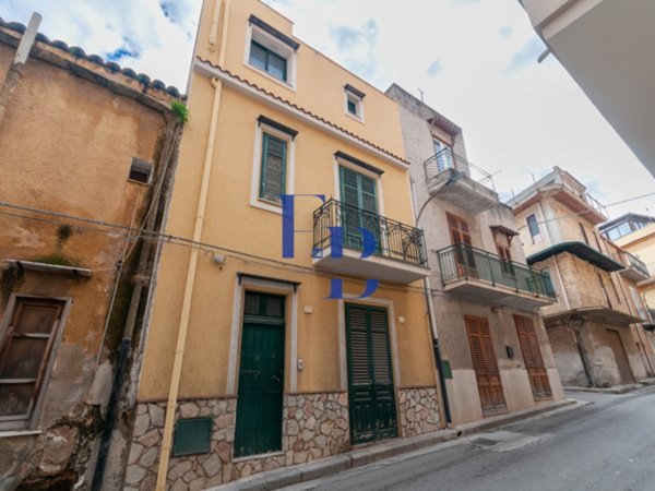 quadrivano in vendita a Casteldaccia