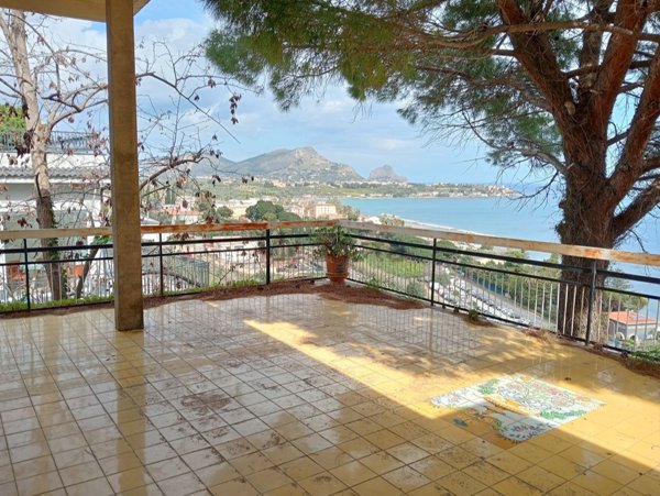 casa indipendente in vendita a Casteldaccia
