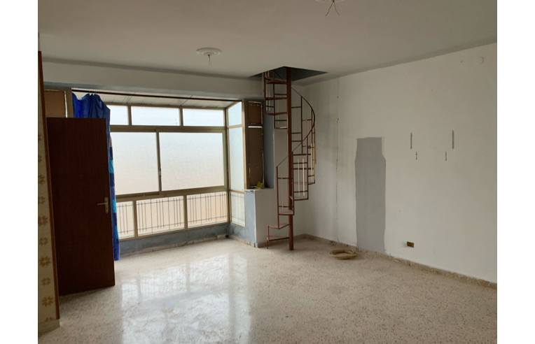 intera palazzina in vendita a Casteldaccia