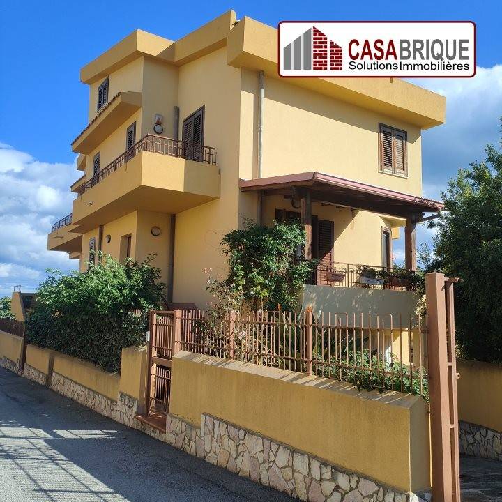 casa indipendente in vendita a Casteldaccia