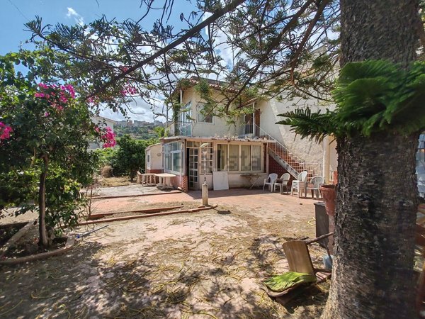 casa indipendente in vendita a Casteldaccia