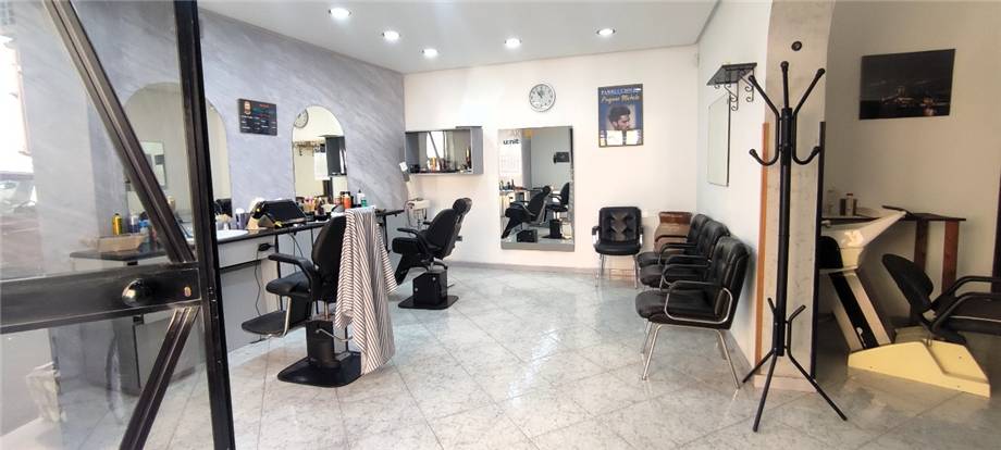 locale commerciale in vendita a Casteldaccia