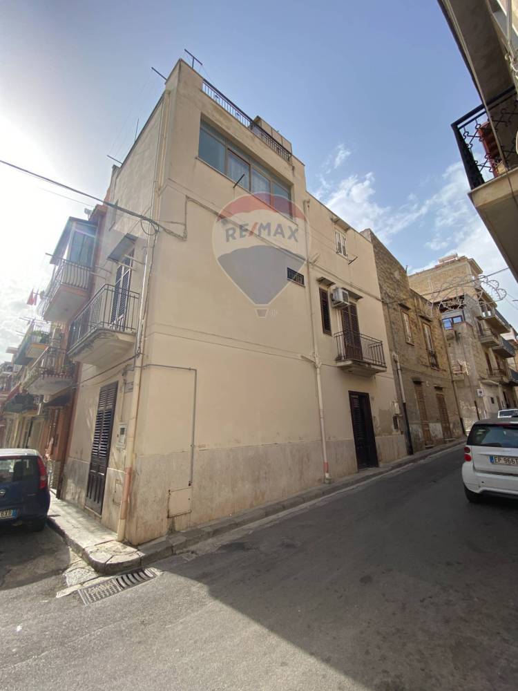 casa indipendente in vendita a Casteldaccia