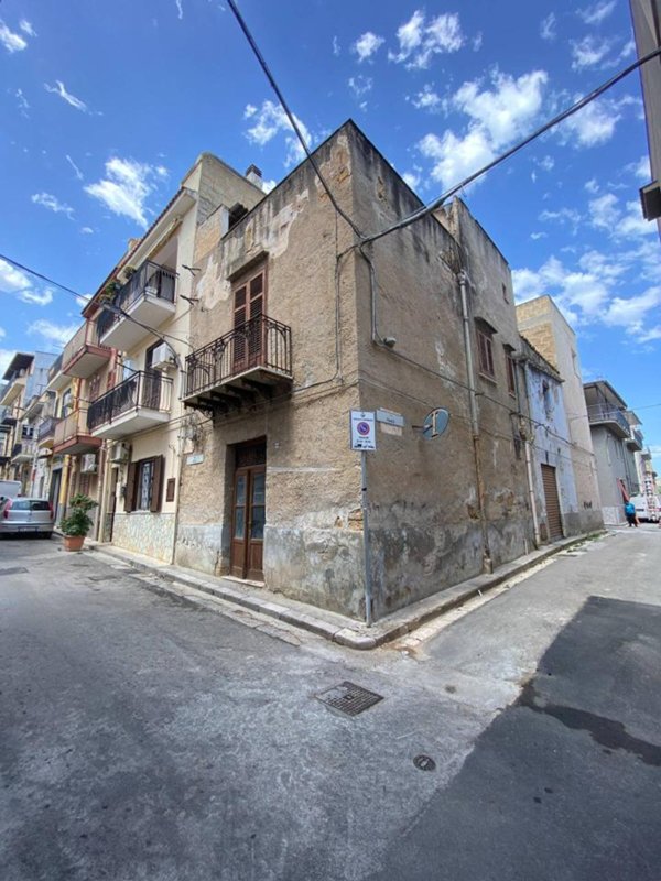 casa indipendente in vendita a Casteldaccia