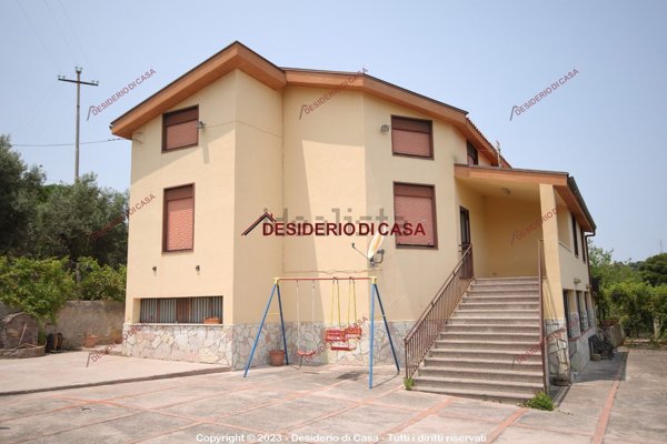 casa indipendente in vendita a Casteldaccia