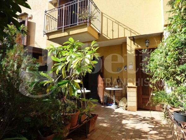 casa indipendente in vendita a Casteldaccia