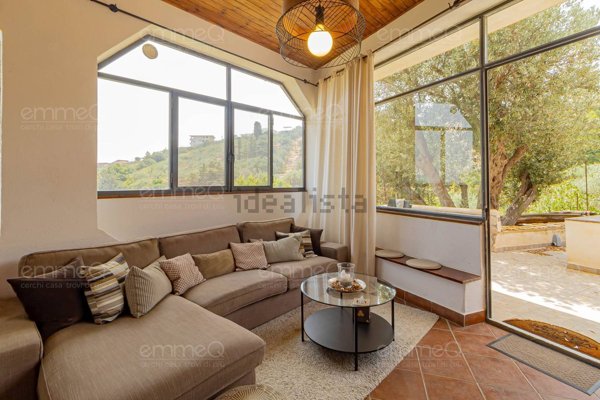 casa indipendente in vendita a Casteldaccia