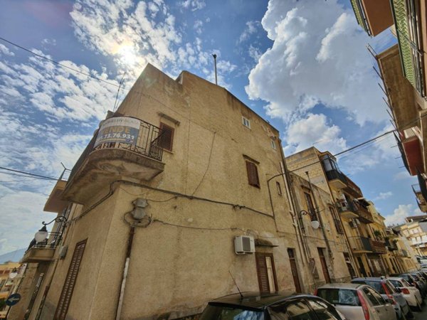 casa indipendente in vendita a Casteldaccia