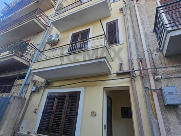 casa indipendente in vendita a Casteldaccia