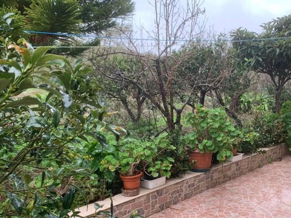 casa indipendente in vendita a Casteldaccia