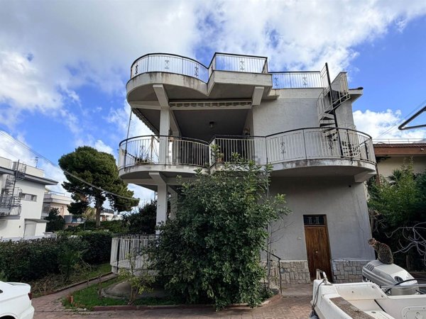 casa indipendente in vendita a Casteldaccia