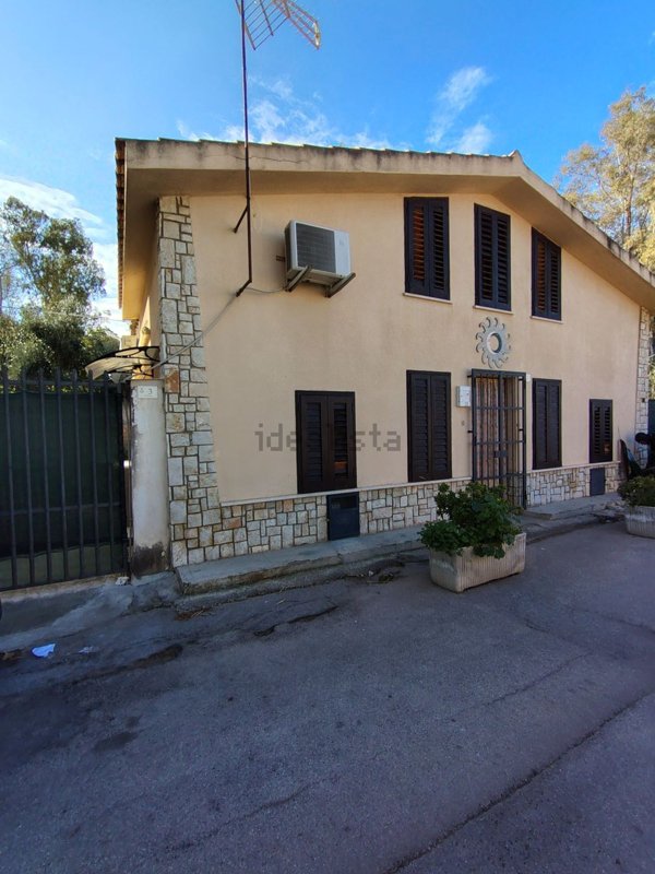 casa indipendente in vendita a Casteldaccia