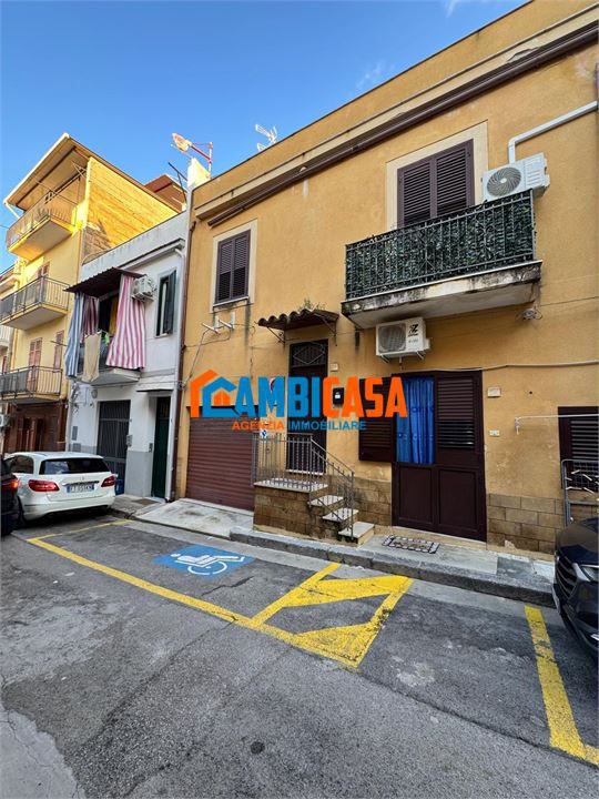 casa indipendente in vendita a Casteldaccia