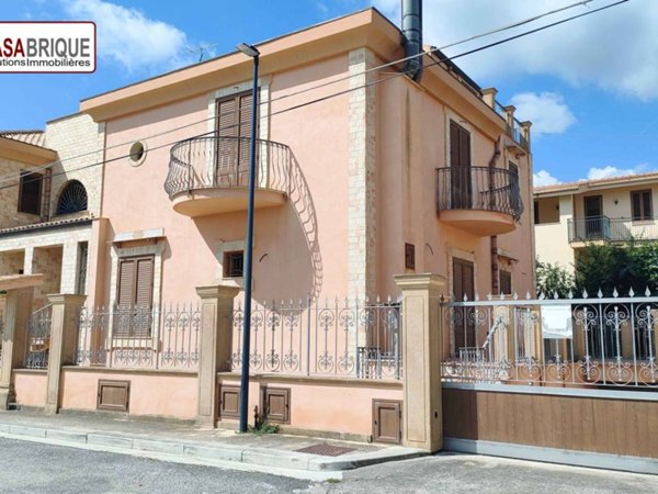 casa indipendente in vendita a Casteldaccia