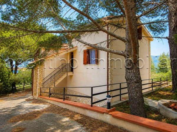 casa indipendente in vendita a Casteldaccia