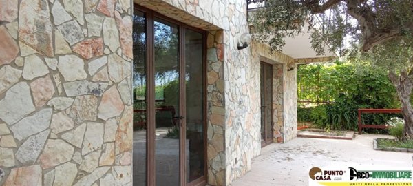 casa indipendente in vendita a Casteldaccia