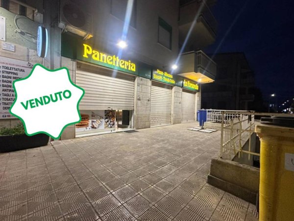 negozio in vendita a Casteldaccia