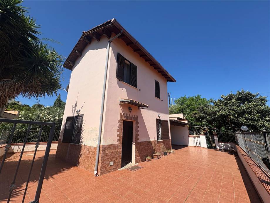 casa indipendente in vendita a Casteldaccia
