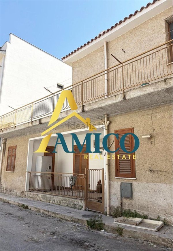 casa indipendente in vendita a Casteldaccia