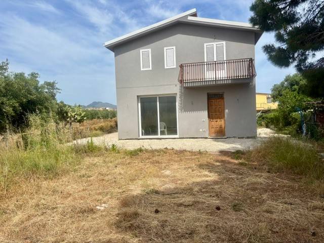 casa indipendente in vendita a Casteldaccia