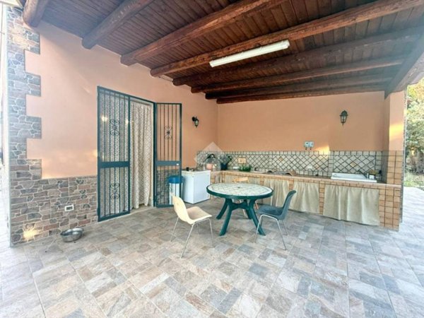 casa indipendente in vendita a Casteldaccia