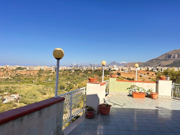 casa indipendente in vendita a Casteldaccia