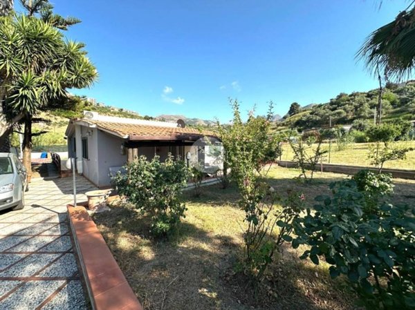 casa indipendente in vendita a Casteldaccia