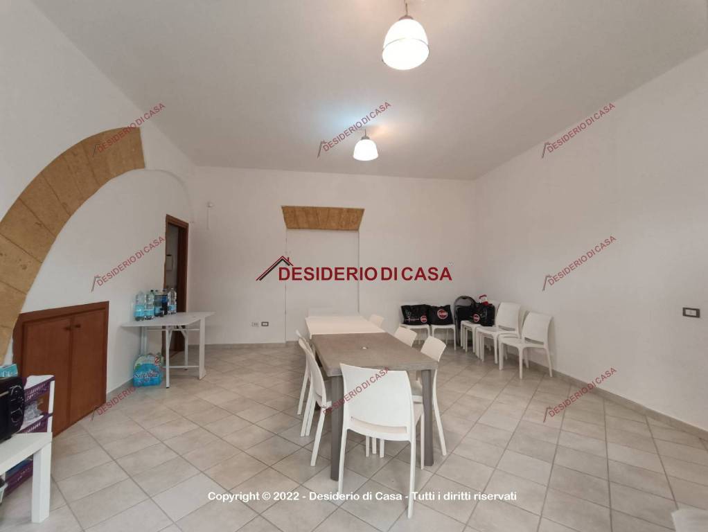 negozio in vendita a Casteldaccia