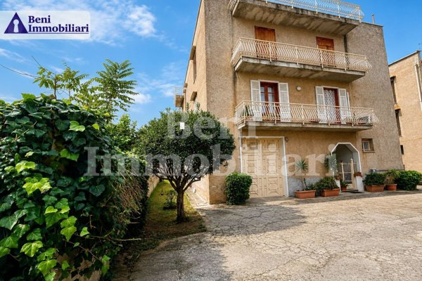 casa indipendente in vendita a Casteldaccia