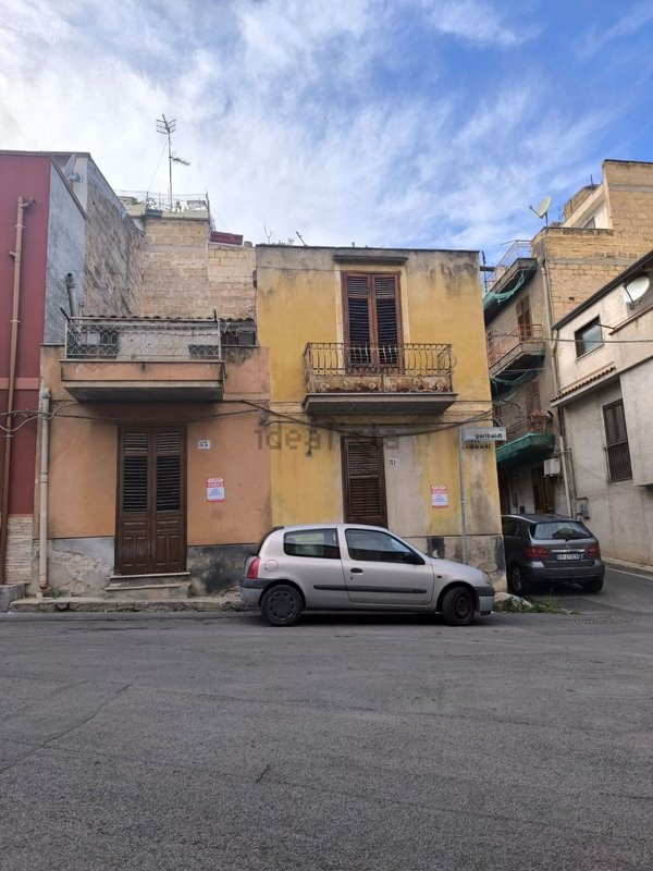 box auto in vendita a Casteldaccia