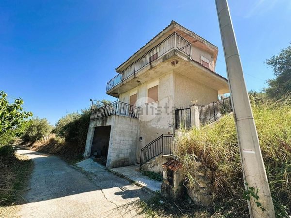casa indipendente in vendita a Casteldaccia