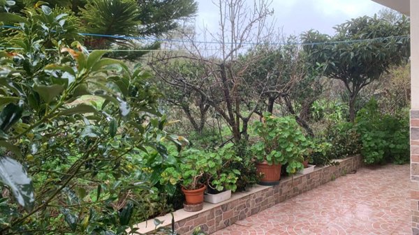casa indipendente in vendita a Casteldaccia