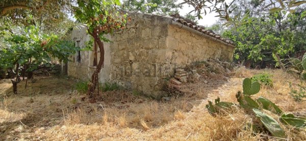 appartamento in vendita a Castellana Sicula in zona Calcarelli