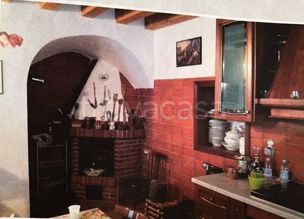 casa indipendente in vendita a Castellana Sicula
