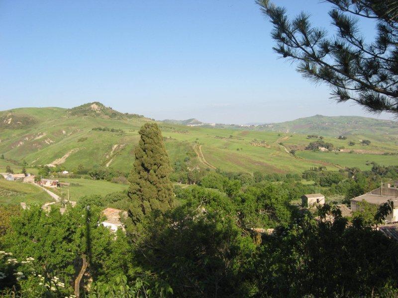 casa indipendente in vendita a Castellana Sicula